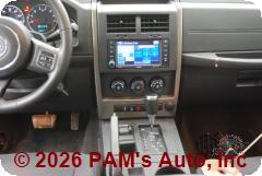 Vehicle photo 12