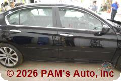 Vehicle photo 3