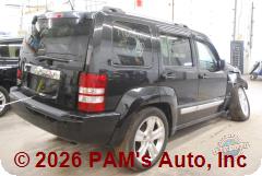 Vehicle photo 4