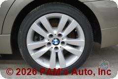 Vehicle photo 7