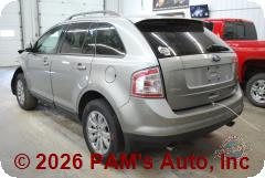 Vehicle photo 5