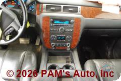 Vehicle photo 12