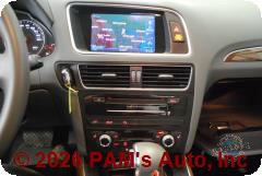 Vehicle photo 11