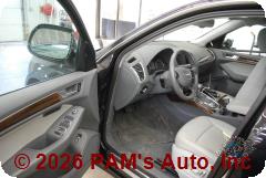 Vehicle photo 8
