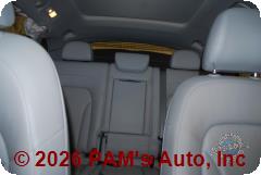 Vehicle photo 9