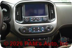 Vehicle photo 12