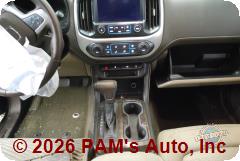Vehicle photo 13