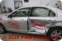 Vehicle photo 6