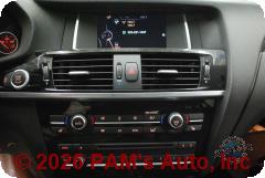 Vehicle photo 11