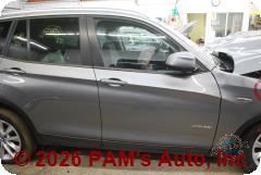 Vehicle photo 3