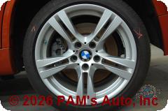 Vehicle photo 7