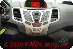 Vehicle photo 11