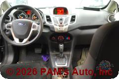 Vehicle photo 12