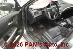 Vehicle photo 8