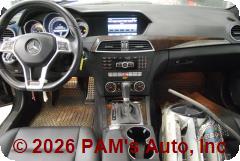 Vehicle photo 12