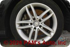 Vehicle photo 7