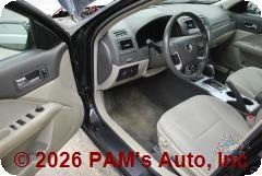 Vehicle photo 8
