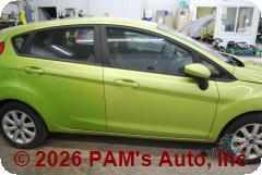 Vehicle photo 3