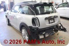 Vehicle photo 5