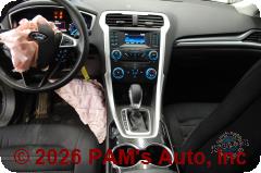 Vehicle photo 12