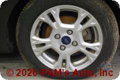 Vehicle photo 7