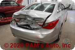Vehicle photo 4