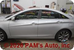 Vehicle photo 6