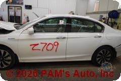 Vehicle photo 6