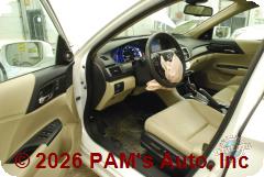 Vehicle photo 8