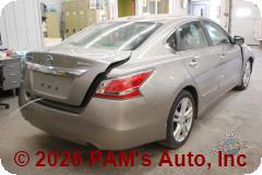 Vehicle photo 4
