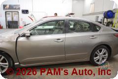 Vehicle photo 6