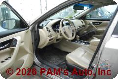 Vehicle photo 8