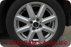 Vehicle photo 7