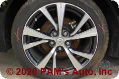 Vehicle photo 7