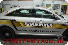 Vehicle photo 3