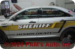 Vehicle photo 6