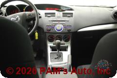 Vehicle photo 12