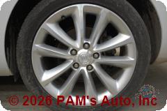 Vehicle photo 7