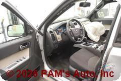 Vehicle photo 8