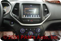 Vehicle photo 11