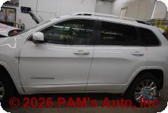 Vehicle photo 6