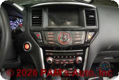 Vehicle photo 11