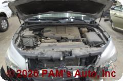 Vehicle photo 13