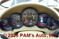 Vehicle photo 11