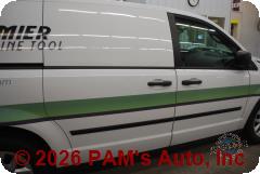 Vehicle photo 3