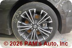 Vehicle photo 7