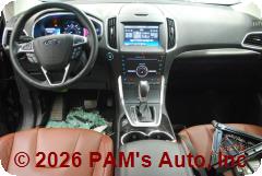 Vehicle photo 13