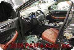 Vehicle photo 8