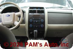 Vehicle photo 12