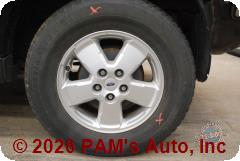 Vehicle photo 7